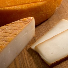 Goat milk Tomme refined with Muscadet